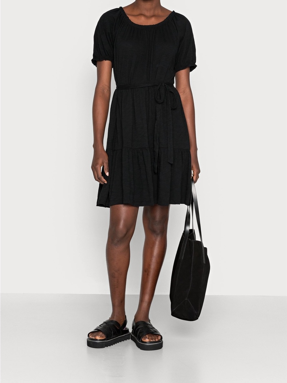 GAP Black Dress with Puff Sleeves, Bateau Neckline, Tie Waist, and Pockets XS
